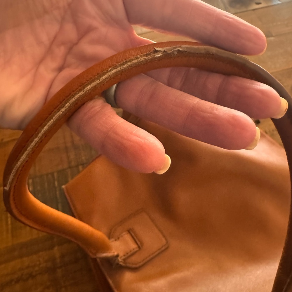 Tory Burch Cognac Leather Tote with Gold Logo - Picture 10 of 12